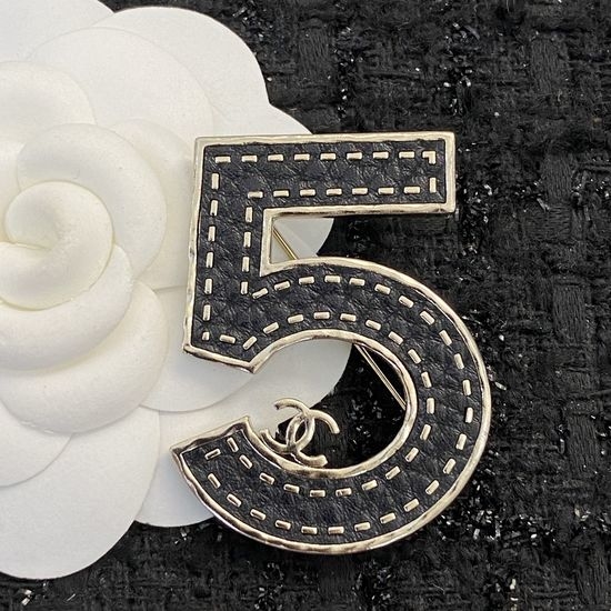 Chanel Leather Texture No.5 Brooch