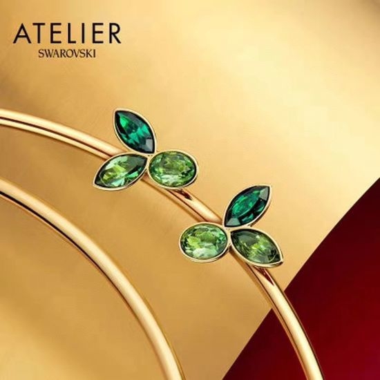 Swarovski Green Crystal Leaf Gold Tone Drop Earrings