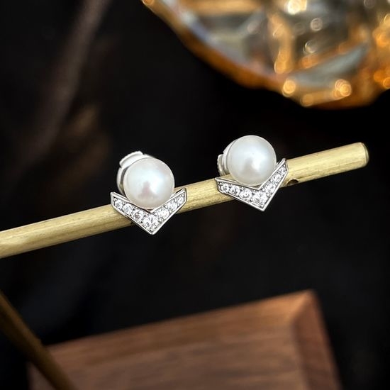 Chaumet Pearl Diamond V Shape Stud Earrings