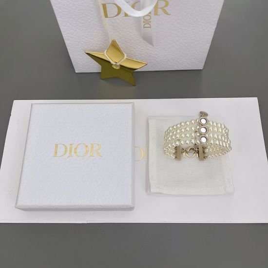 Christian Dior CD Elegant Multi-layer Pearl Bracelet
