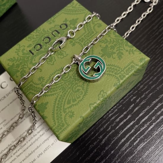 Gucci Popular Delicate Pendant Necklace