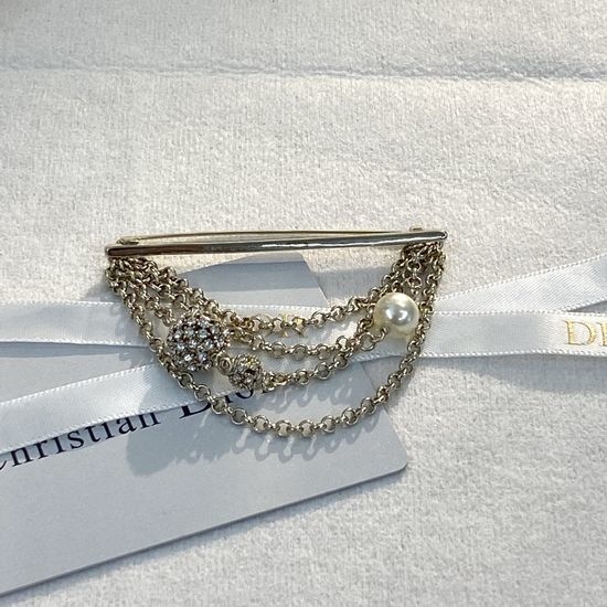Christian Dior CD Tassel Rhinestone Pearl Brooch Exquisite Design