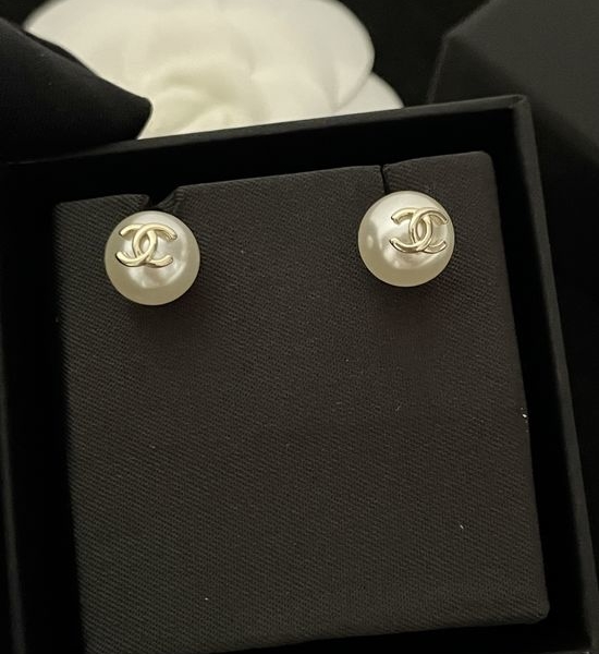Chanel Classic Pearl Stud Earrings