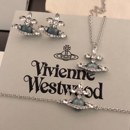 Vivienne Westhood Enamel Saturn Shaped Earrings Jewelry Set