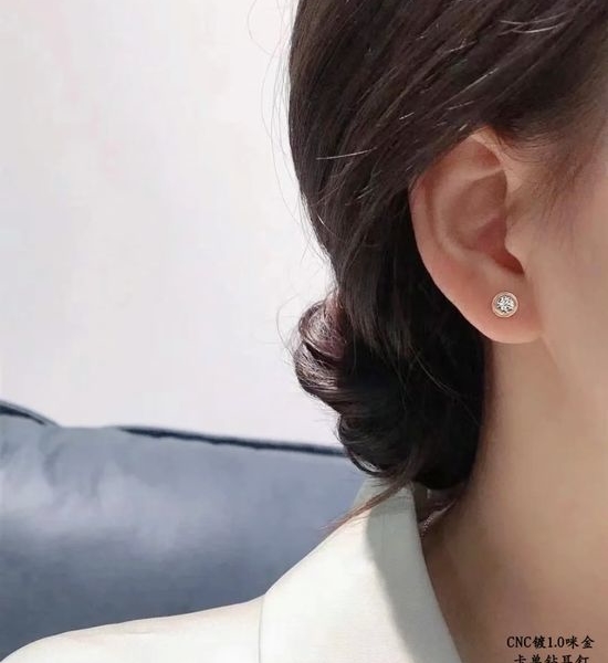 Cartier Single Diamond Stud Earrings