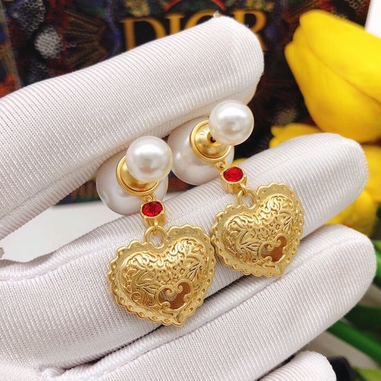 Christian Dior CD Elegant Heart Pearl Stud Earrings