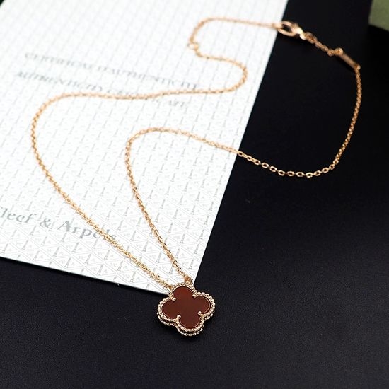 Van Cleef & Arpels VCA Champagne Gold Red Agate Clover Jewelry