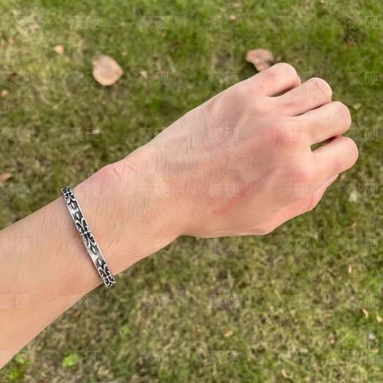 Chrome Hearts Vintage Skull Cross Open Bangle Jewelry