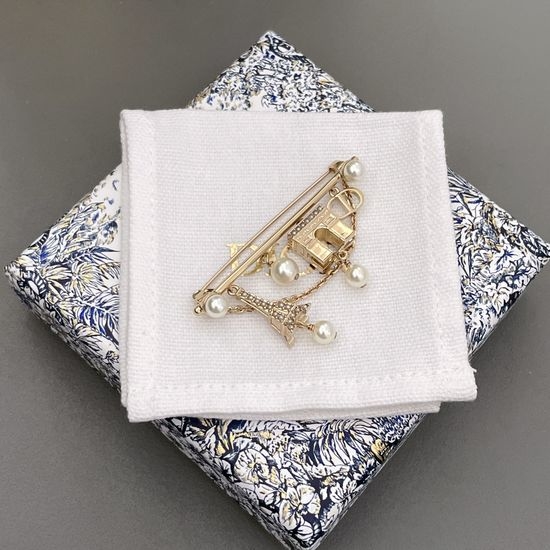 Christian Dior CD Eiffel Tower Pearl Brooch