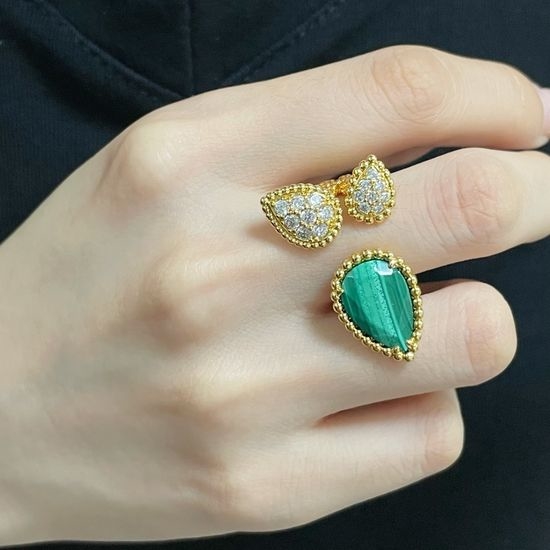 Boucheron Natural Malachite Triple Water Drop Ring