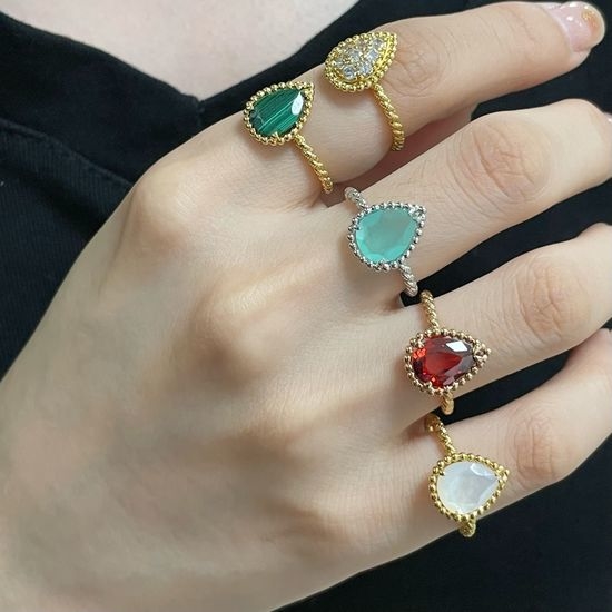 Boucheron Chalcedony Beaded Drop Ring