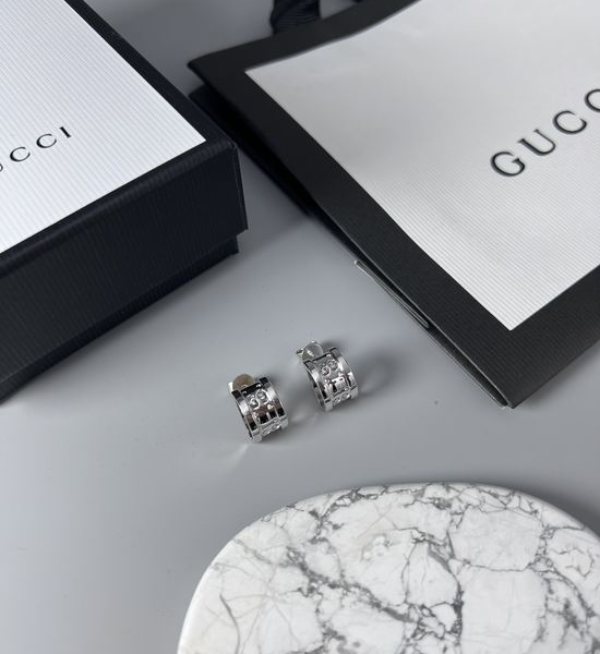 Gucci Classic Simple Stud Earrings