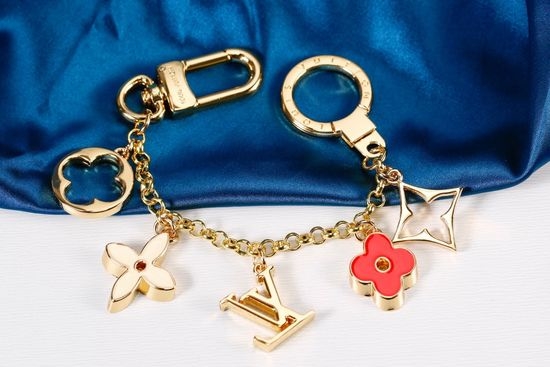 Louis Vuitton LV Floral Hollow Design Keychain Stylish
