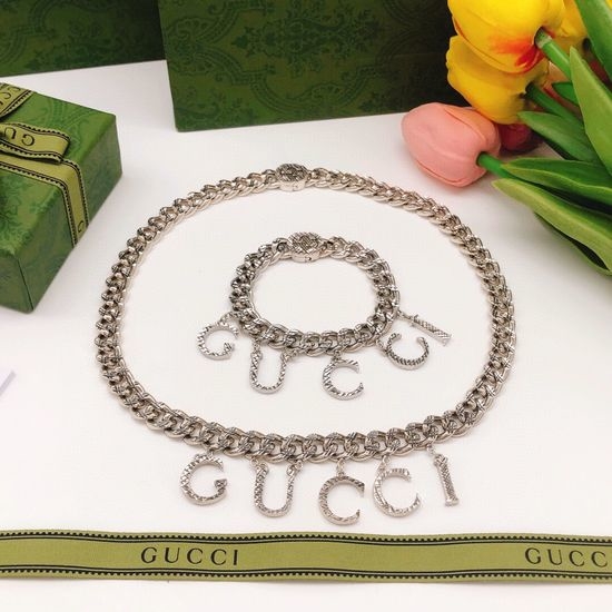 Gucci Silver Necklace And Bracelet Set