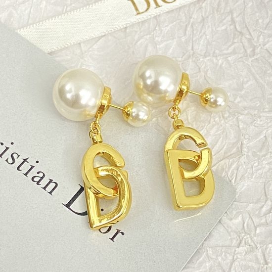 Christian Dior CD Letter Clasp Decor Stud Earrings