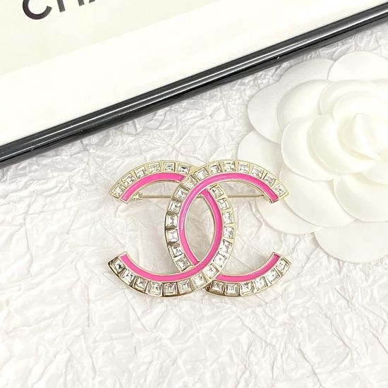 Chanel Pink Rhinestone Decor Layered Brooch