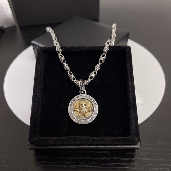 Chrome Hearts Classic Cross Pendant Necklace