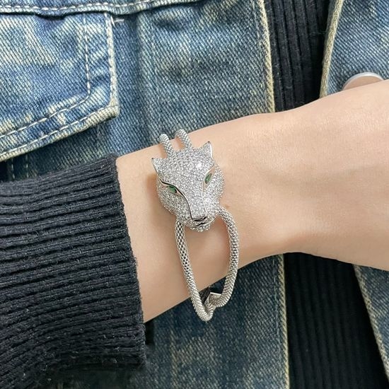 Cartier Leopard Head Exquisite Carved Bracelet