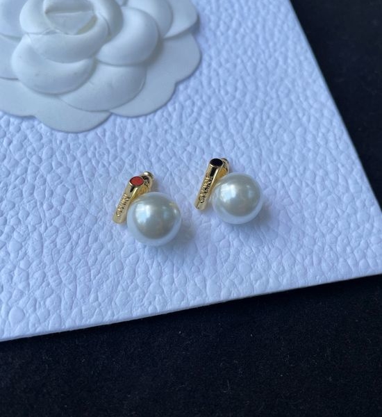 Celine Minimalist Stud Earrings