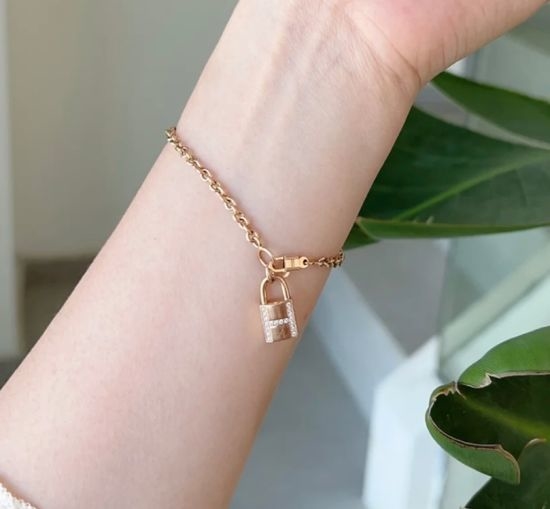 Hermes Lock Design Rhinestone Inlaid Bracelet