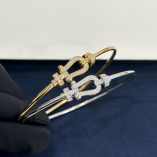 Fred Horseshoe Buckle Bracelet Shiny Fine Jewelry