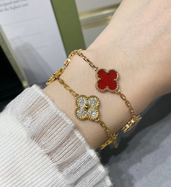 Van Cleef & Arpels VCA Clover Bracelet with Red Agate and Diamonds