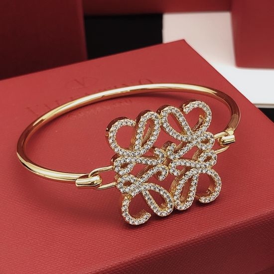 Loewe Polished Classic Brass Bangle