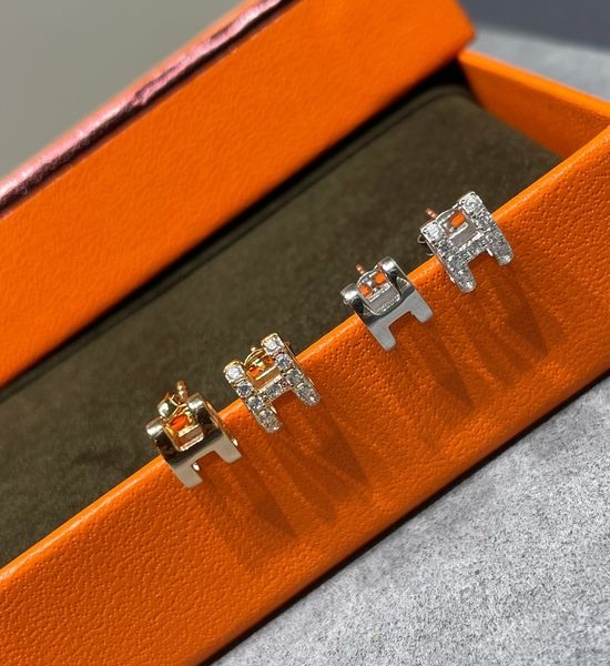 Hermes Sparkling Full Diamond Stud Earrings
