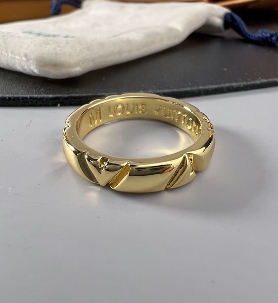 Louis Vuitton LV Classic Ring