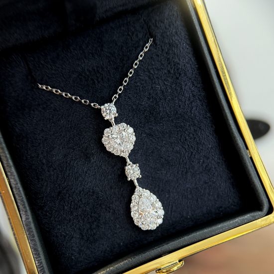 Graff New Heart Pendant Necklace with Sparkling Stones