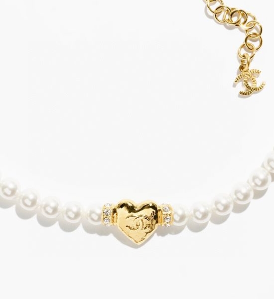Chanel Elegant Pearl Bracelet Premium Version