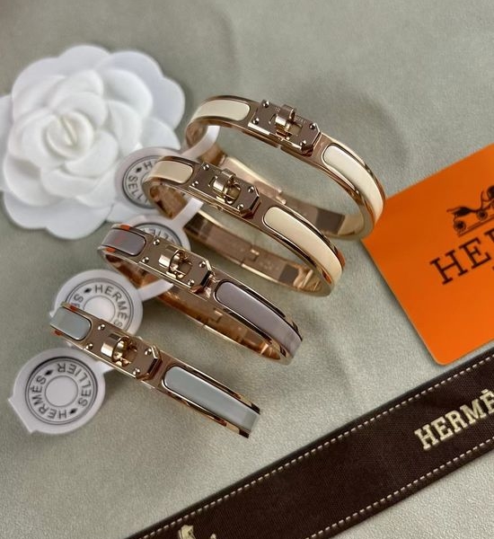 Hermes Stylish Hermes Alloy Bracelet