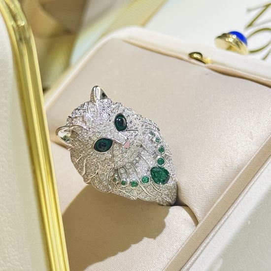Cartier Cat Shape Gemstone Ring