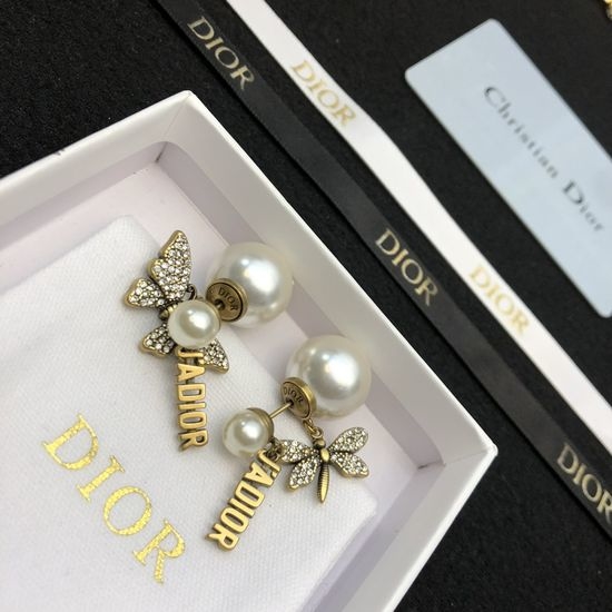 Christian Dior CD Elegant Textured Gold Stud Earrings