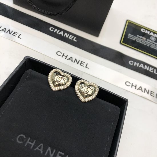 Chanel Classic Pearl Inlaid Elegant Stud Earrings