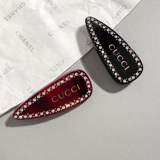 Gucci Letter Engraved Spring Hair Clip