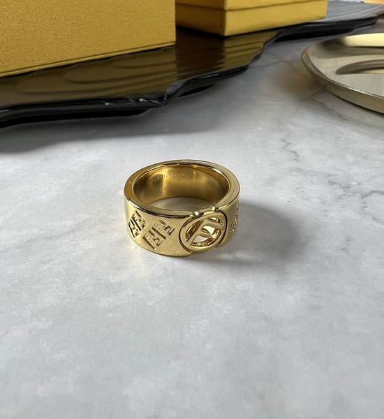 Fendi Classic Simple Design Band Ring