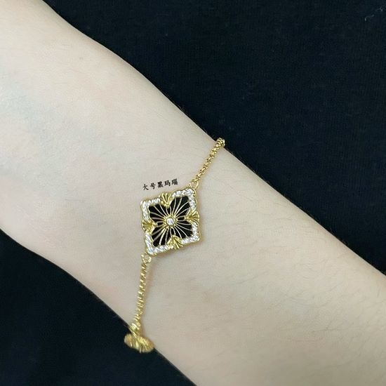 Buccellati Vintage Onyx Clover Bracelet