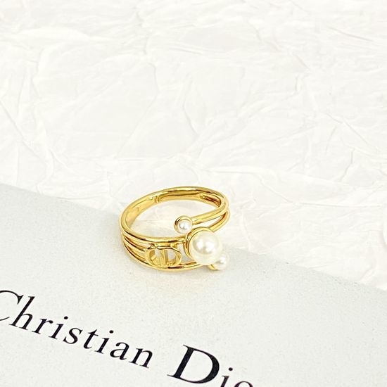 Christian Dior CD CD Pearl Buckle Ring