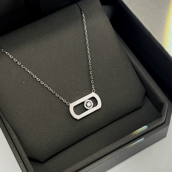 Messika Sliding Single Diamond Pendant Necklace
