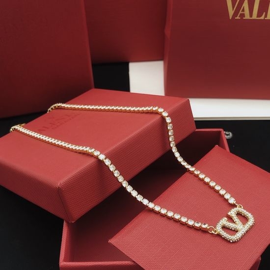 Valentino Diamond-encrusted Necklace Premium Material