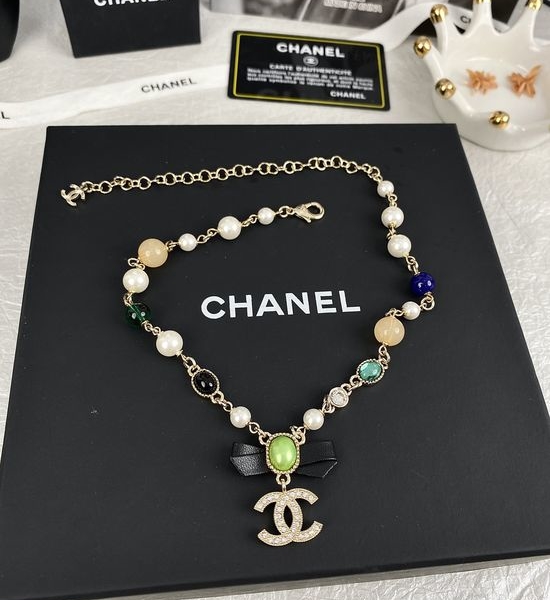 Chanel Black Bow Green Pearl Pendant Necklace