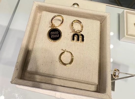 Miu Miu Three-piece Stud Earrings Set Enamel Metal Simple