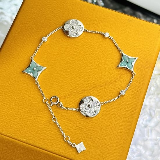 Louis Vuitton LV Sterling Silver Four Flower Bracelet