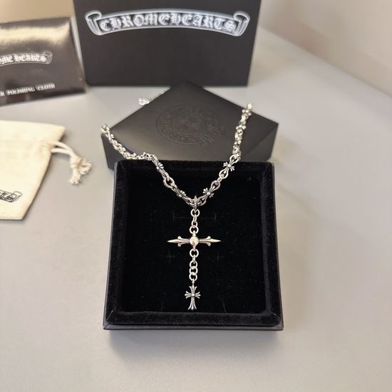 Chrome Hearts Classic Cross Pendant Necklace