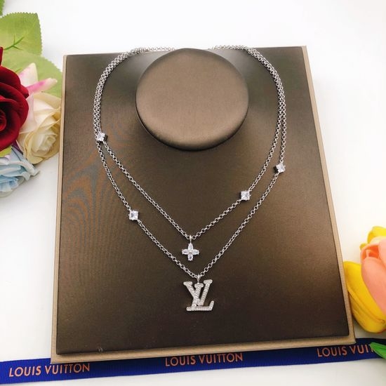 Louis Vuitton LV Delicate Double Layer Necklace