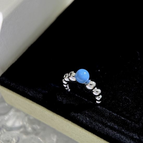 Van Cleef & Arpels VCA Blue Turquoise Diamond Ring in Silver