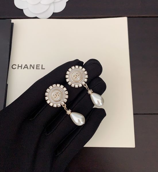 Chanel White Pearl Drop Earrings