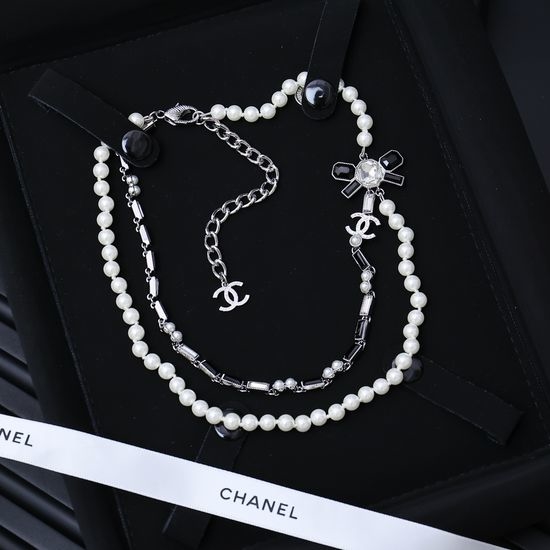 Chanel Bow Rhinestone Double Layer Pearl Necklace