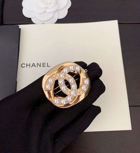 Chanel Classic Gold Square Hair Clip